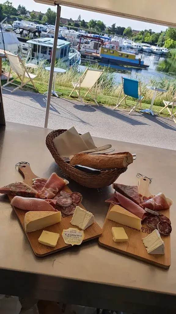 Menu_Le Cabanon du PORT_Saint-Jean-de-Losne_image_5