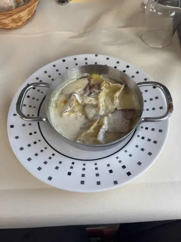 Bill Almond_Restaurant La Fermette_Beauvoir_avis