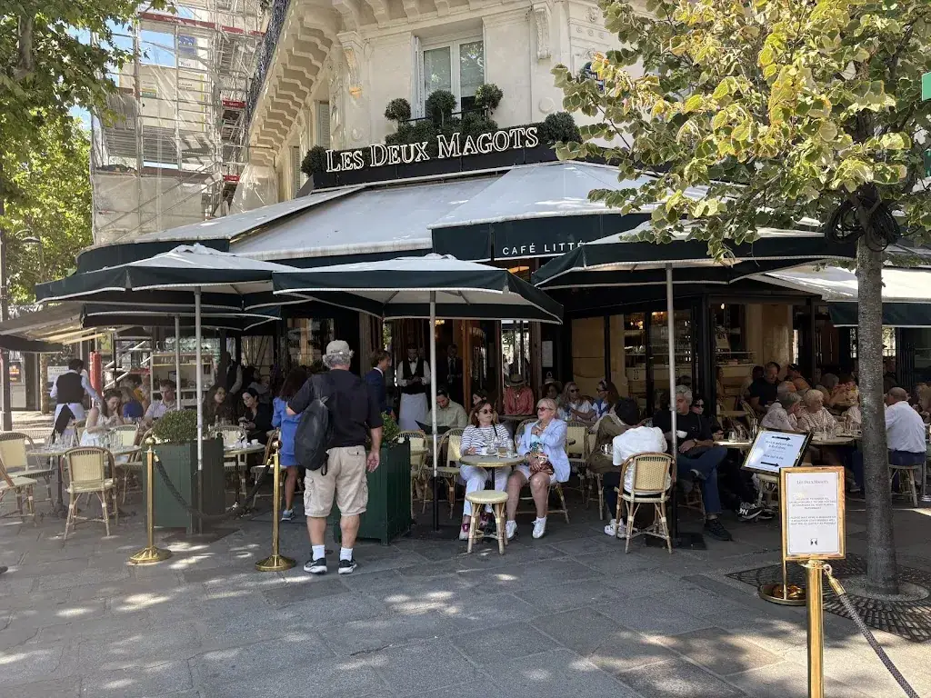 Les Deux Magots_Paris_slider_image_3