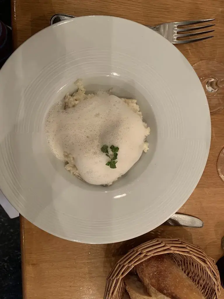 Charlotte Ldt_La Cantine de Marius_Saint-Germain-en-Laye_recensione