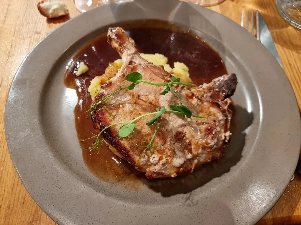 La Cantine de Marius_Saint-Germain-en-Laye_slider_image_2