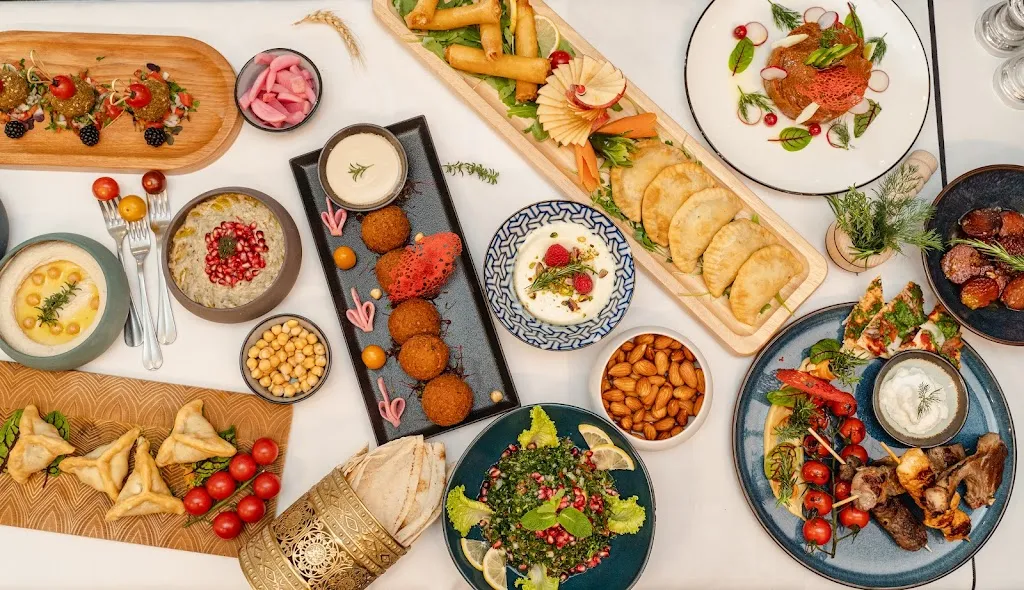 Assanabel_Paris_slider_image_3