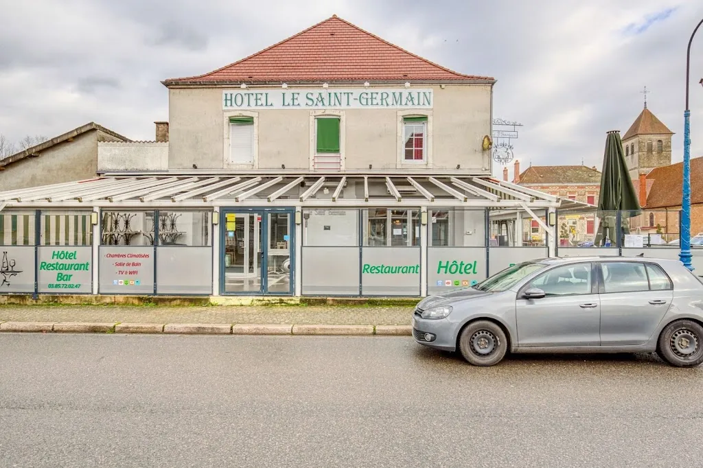 Le Saint Germain ristorante a Saint-Germain-du-Bois