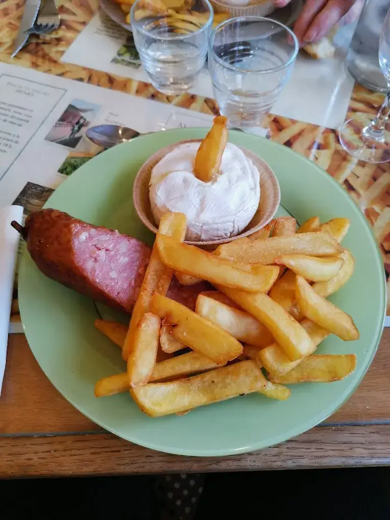 Au Rendez-Vous des Pêcheurs_Saint-Fargeau_slider_image_2