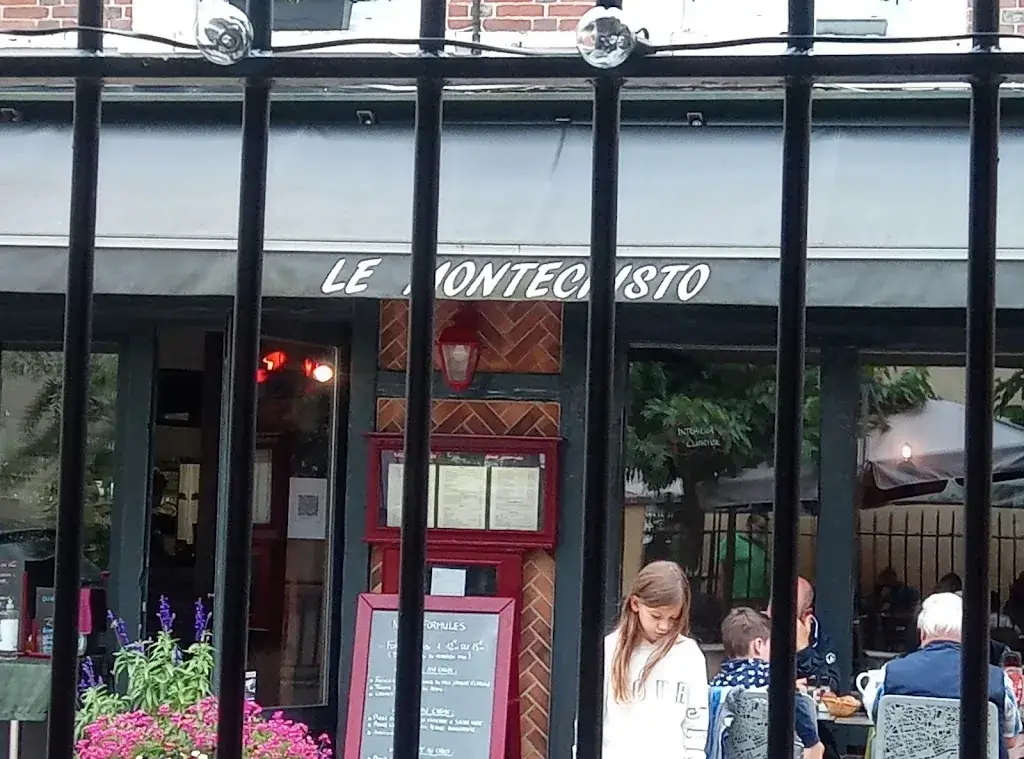 Restaurant/Pizzeria Le Montecristo ristorante a Saint-Fargeau