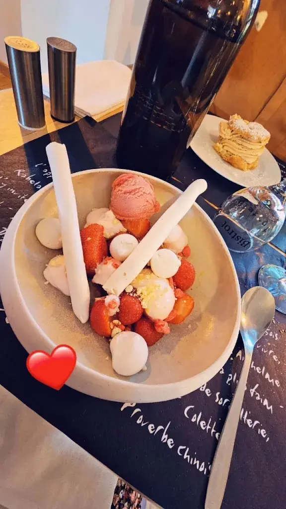 Bistrot Georges_Roye_slider_image_2