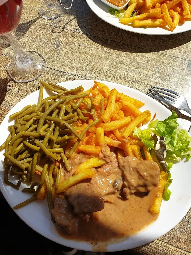 Daniel Le Ch'Ti_Le QG_Roye_review