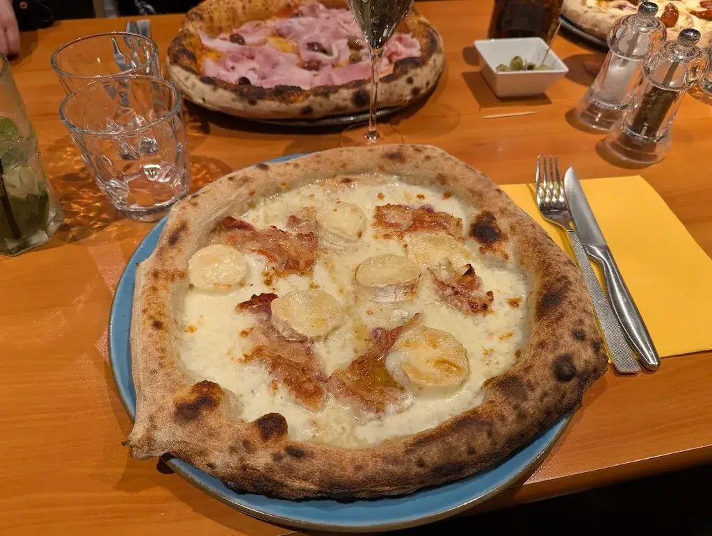 Marion Destrebecq_Les Epleumiens_Saint-Apollinaire_review