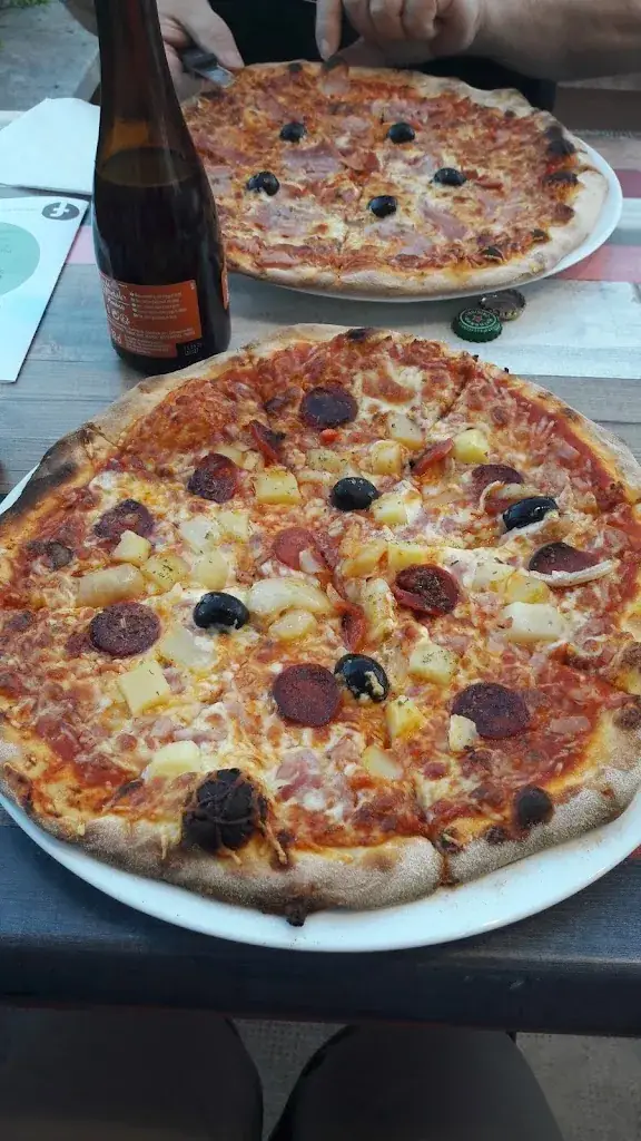 Menü_Pizza du Bourg_Saint-Apollinaire_Bild_4