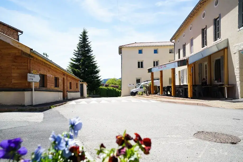 chambres d'hôte AU BOL D'AIR_Saint-Appolinaire_slider_image_1