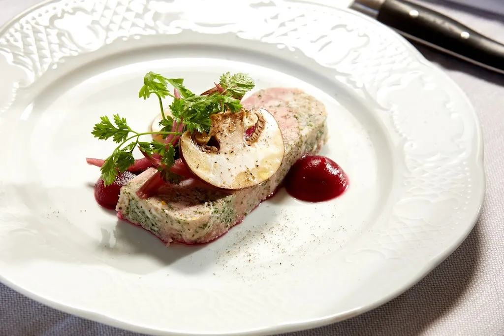 Restaurant Le Marchand_Saint-Léger-sur-Dheune_slider_image_3