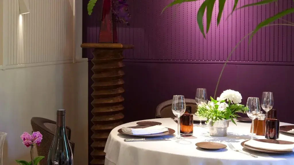 Le Relais du Çatey restaurant in L'Isle-d'Abeau
