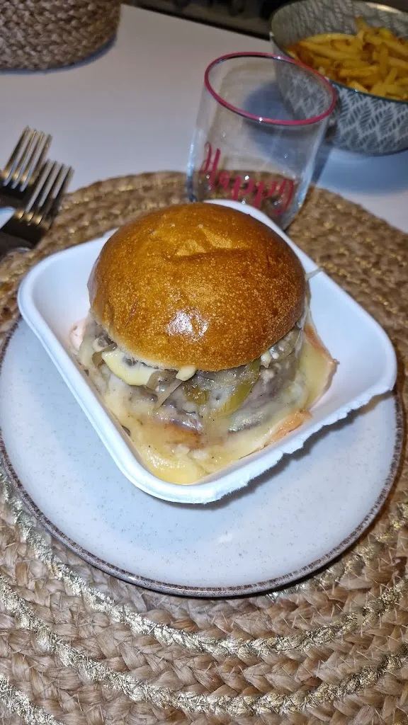 Pauline Fourrier_La Remorque Olisa_Saint-Léger-sur-Dheune_review