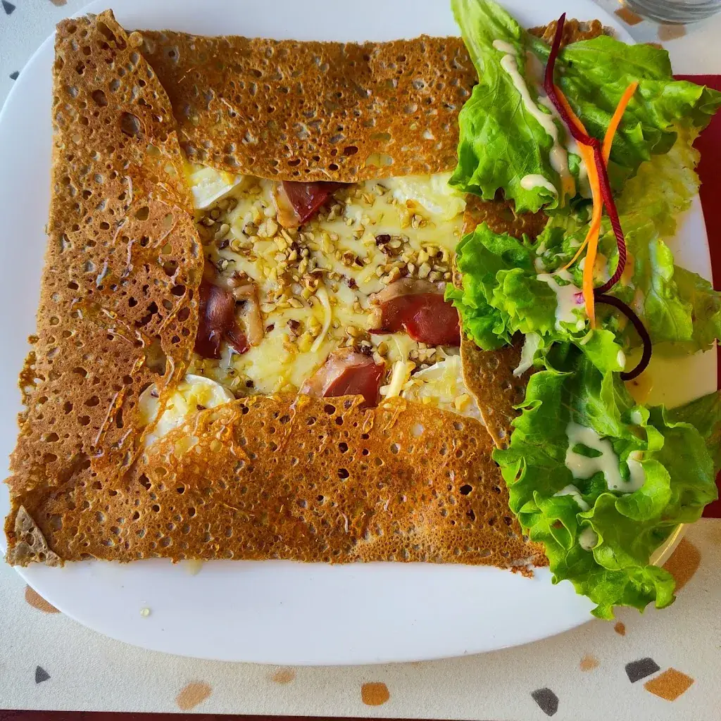 Restaurant Crêperie des fontaines_Saint-Florentin_slider_image_2
