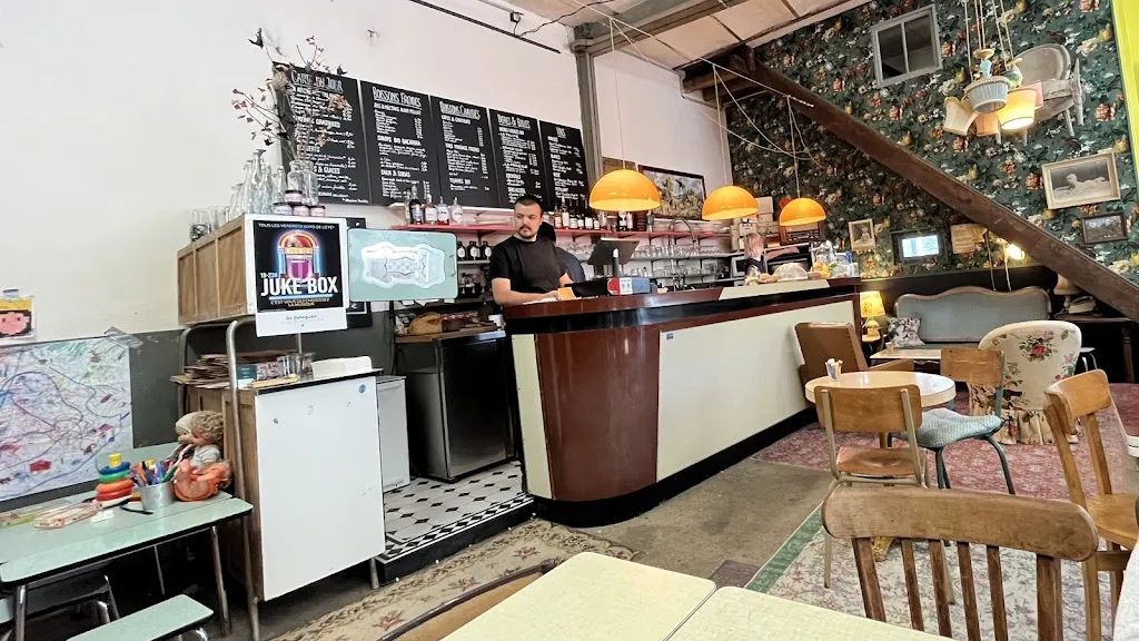 Kris Bill_Les Garagistes_Saint-Florentin_review