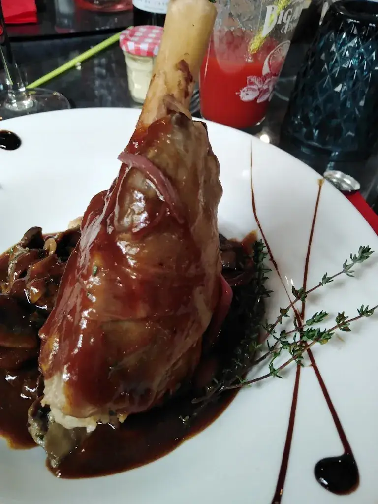 Neo Teaquin_La Ferme d André - Bar - Hôtel - Restaurant - Saint Jean de Bournay_Saint-Jean-de-Bournay_Bewertung