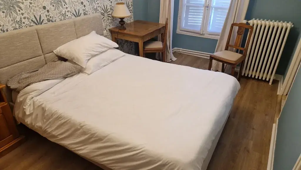 Hôtel Restaurant Les Tilleuls_Saint-Florentin_slider_image_1