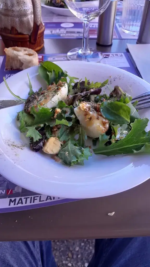 Menu_Le Bon Accueil_Saint-Pierre-le-Moûtier_image_2