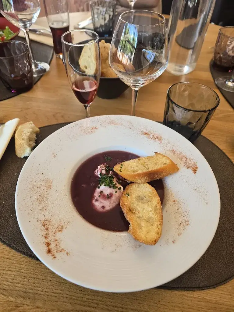 Elisabeth Rebillard_Restaurant Trois Maures_Verdun-sur-le-Doubs_review