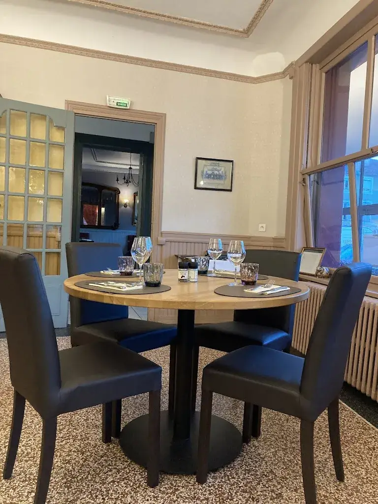 Bobbie _Restaurant Trois Maures_Verdun-sur-le-Doubs_review
