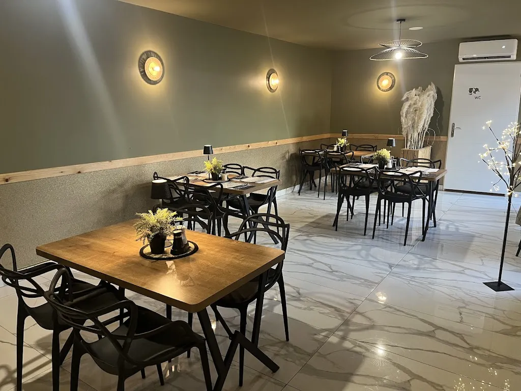 Le Cœur de St Val restaurant in Saint-Valérien