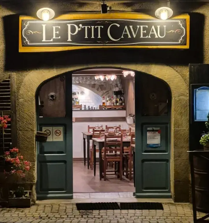 Le P'tit Caveau restaurant in Saint-Hippolyte