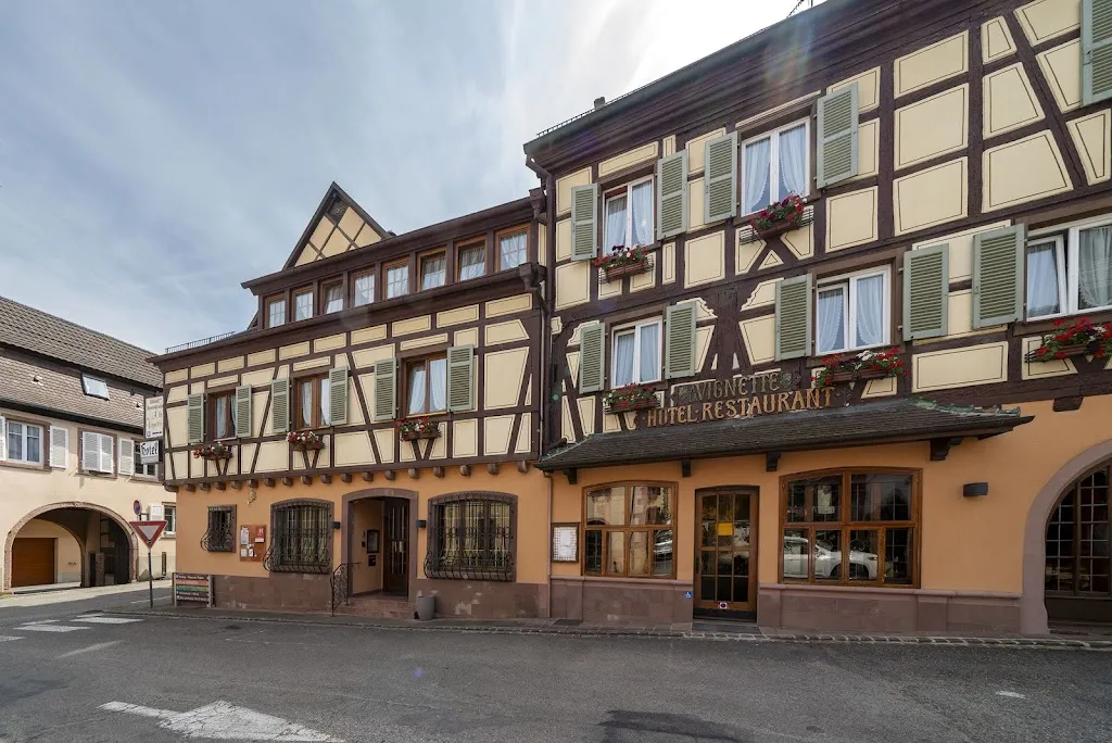 Hôtel A la Vignette Restaurant in Saint-Hippolyte