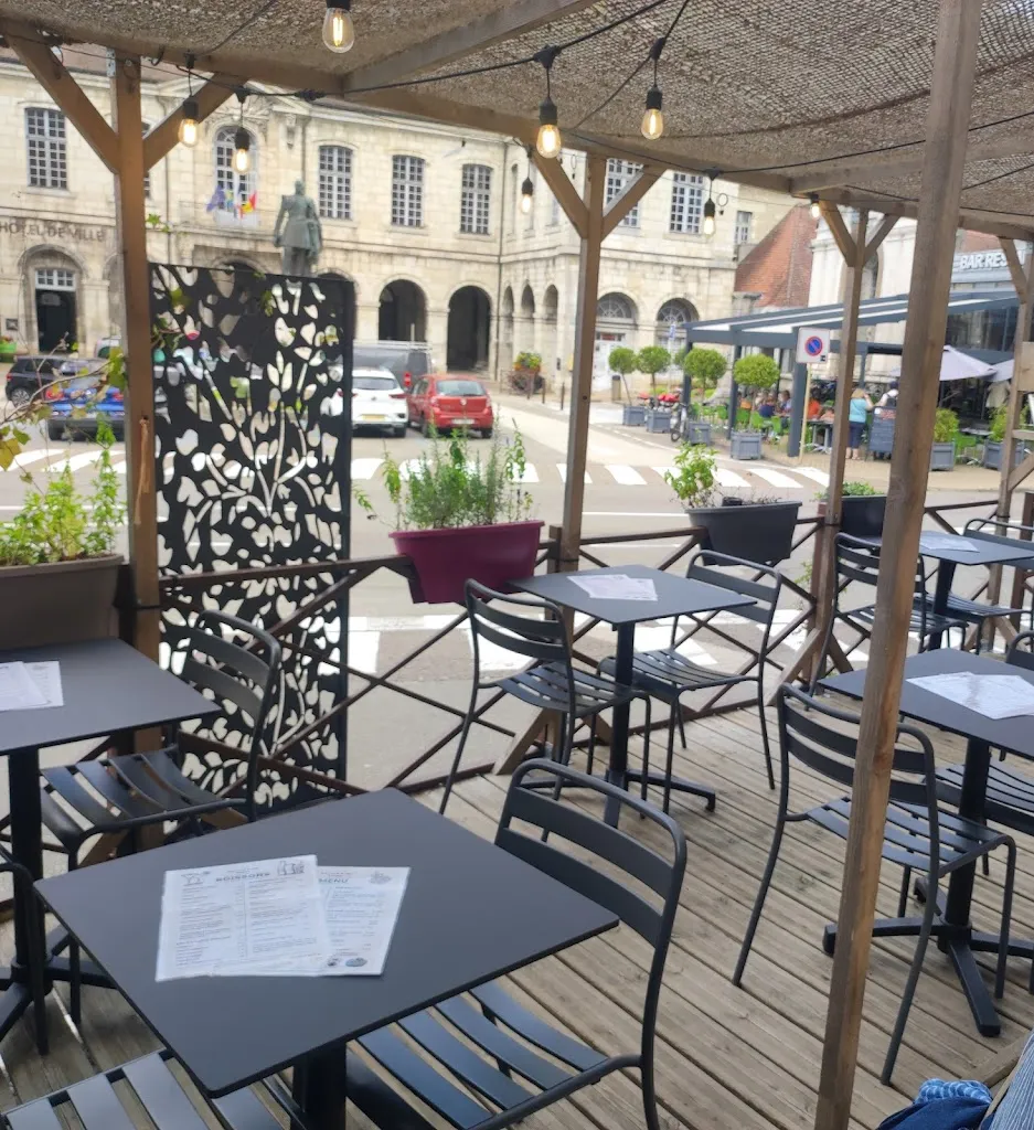 Elodie Honegger_Autour d'un verre - Le Bar_Salins-les-Bains_Bewertung