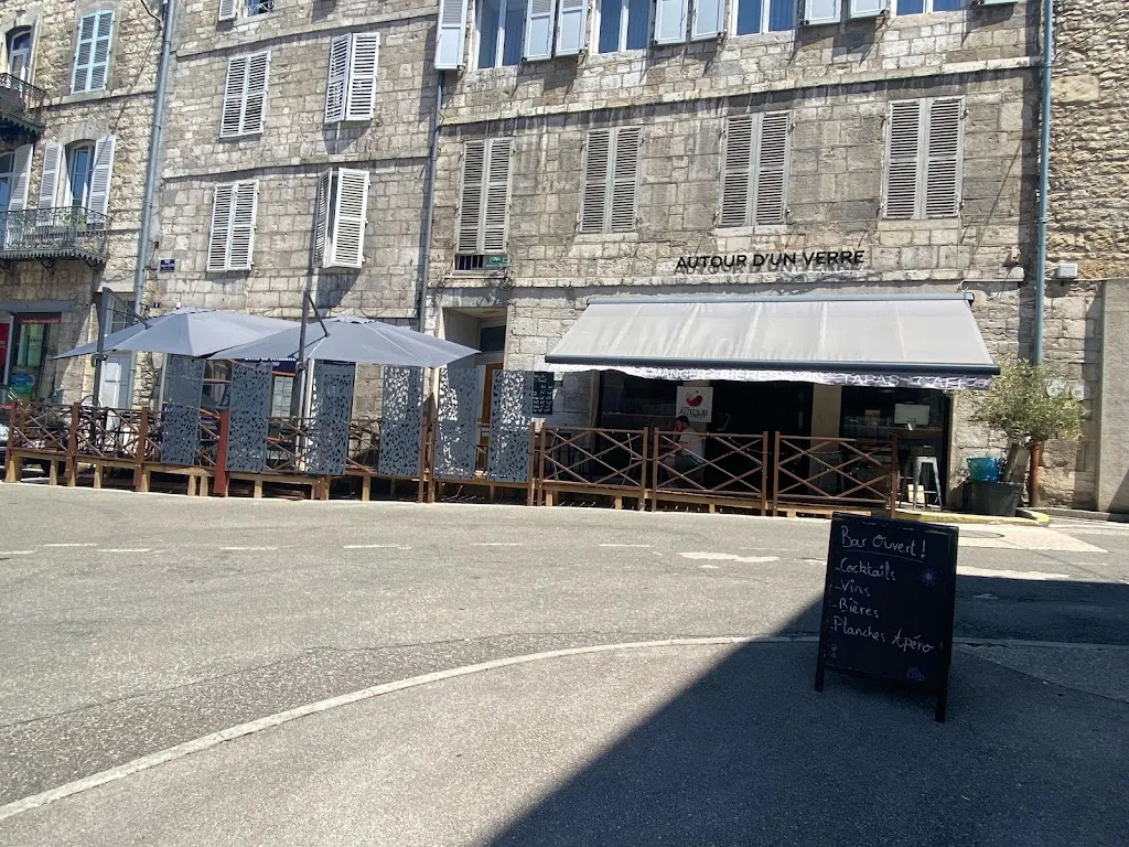 Autour d'un verre - Le Bar_Salins-les-Bains_slider_image_3