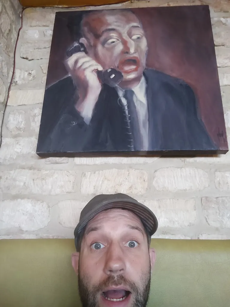 Carl Lucas_Le Crabe Vert_Saint-Aubin-sur-Mer_review