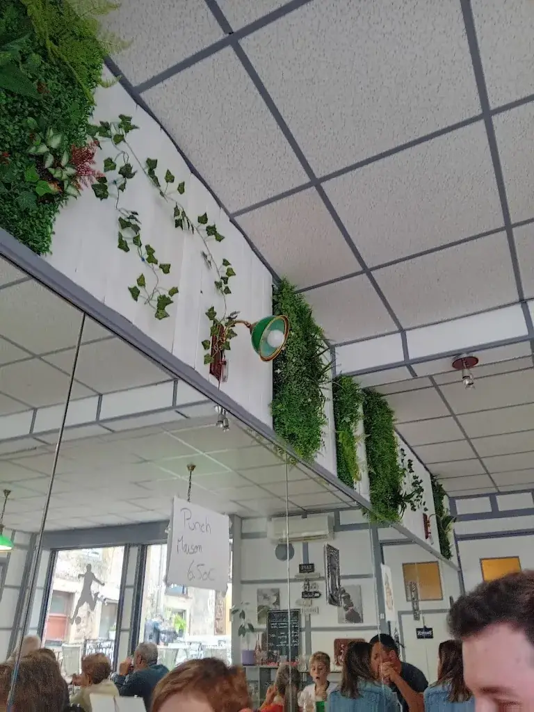 Pasquinel Colorado_Bar L'EDEN_Belmont-de-la-Loire_review