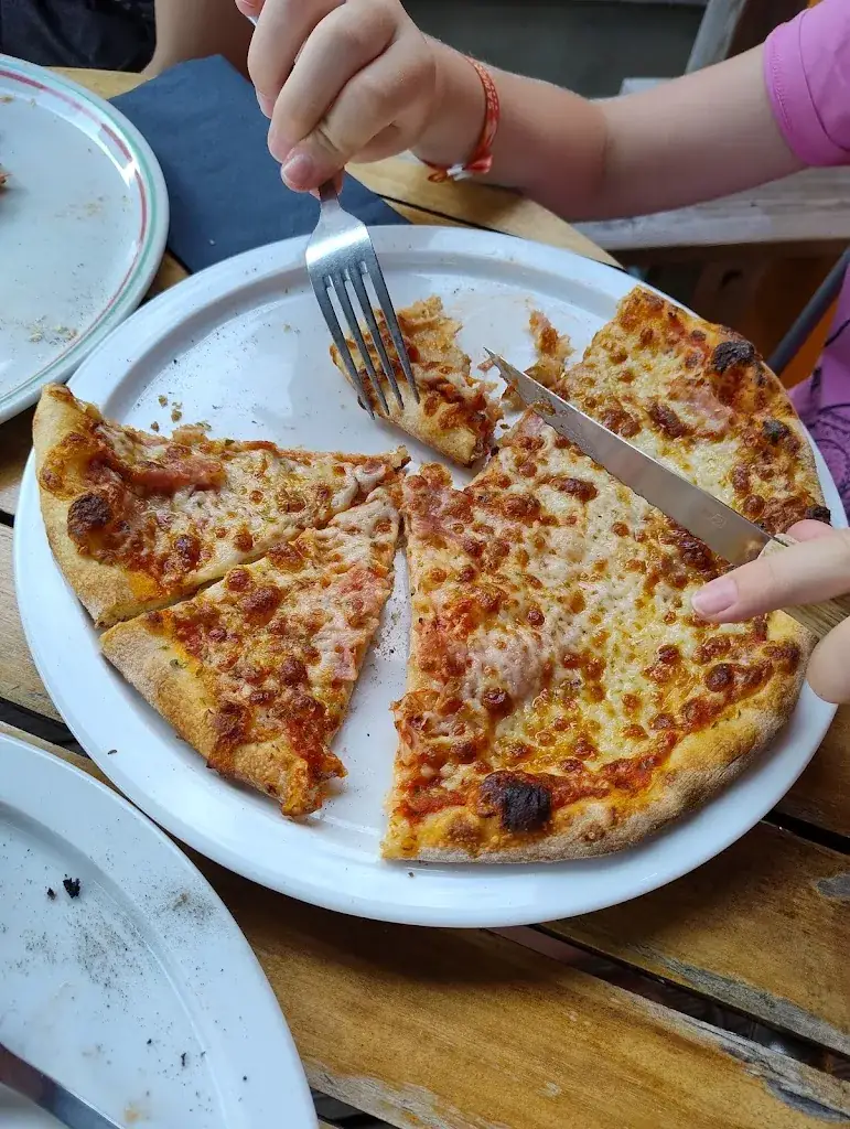 La Mama_Saint-Aubin-sur-Mer_slider_image_2