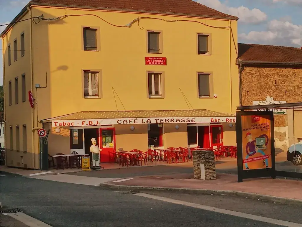La Terrasse_Belmont-de-la-Loire_slider_image_2