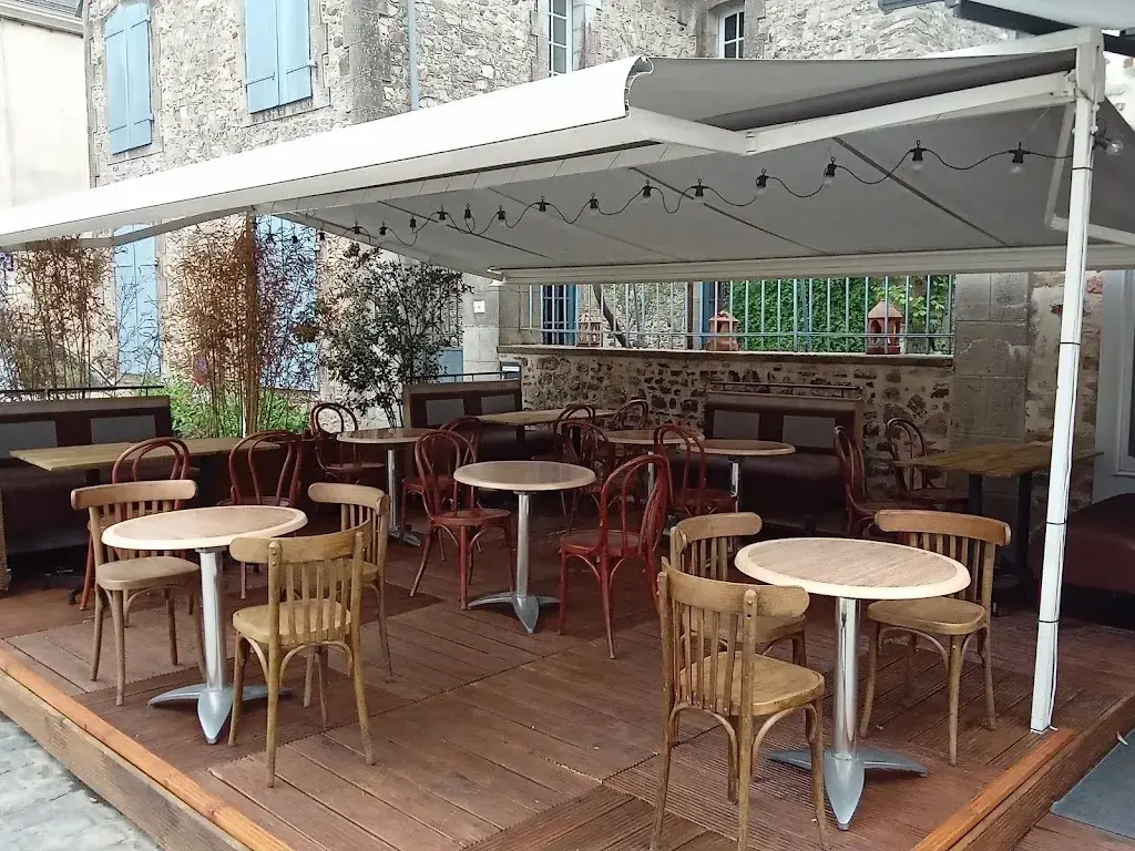 Le Bistrot ristorante a Sainte-Suzanne-et-Chammes