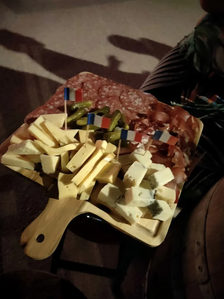 Christophe Blanchot_La Tanière des Bons Vivants_Saint-Apollinaire_review