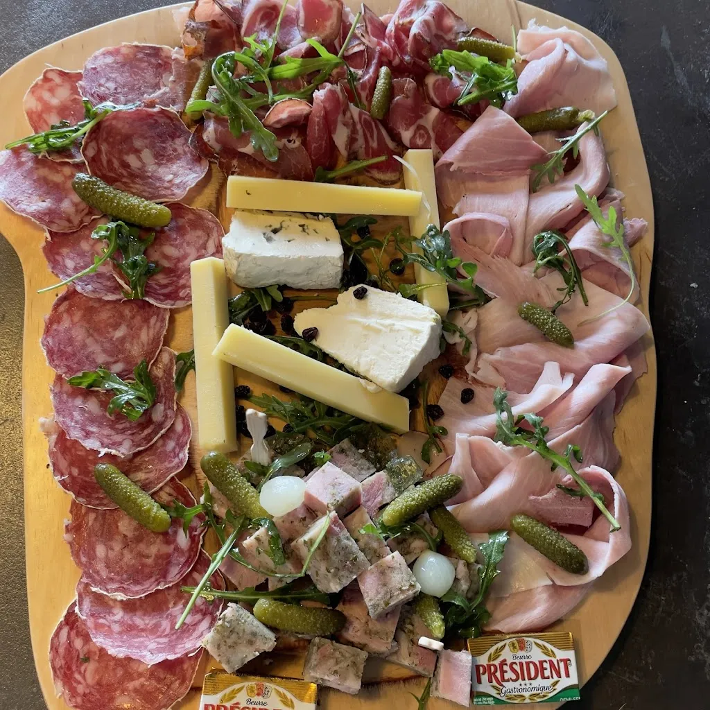 Pinot Noir bar à vin_Savigny-lès-Beaune_slider_image_2