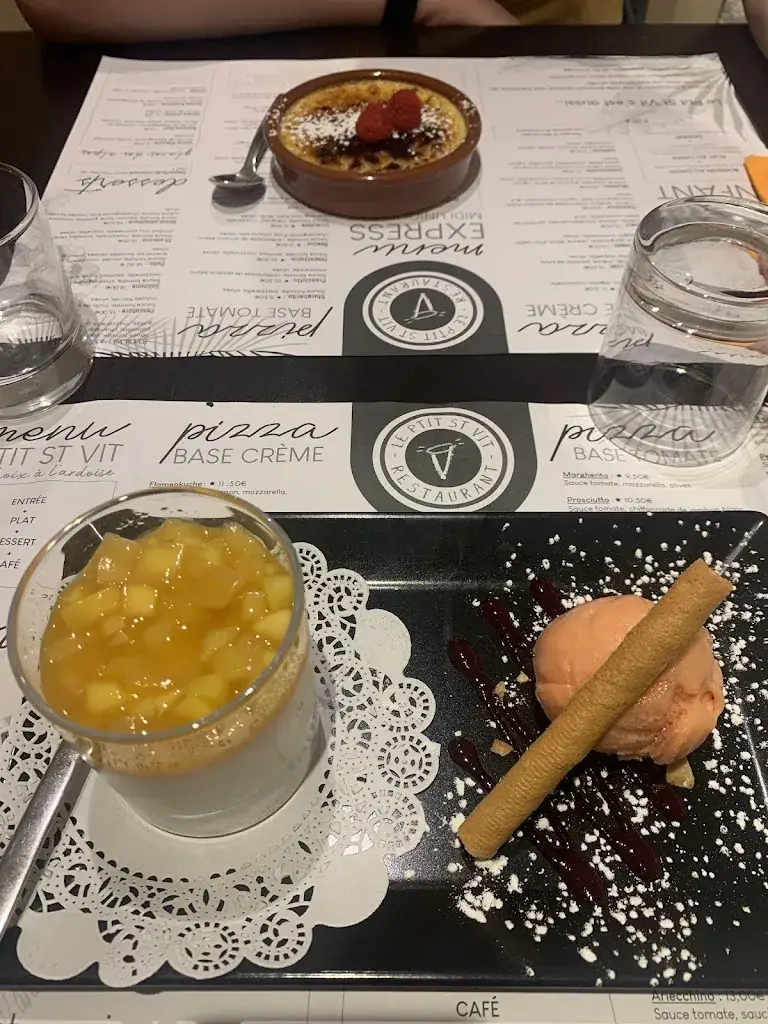 Flora Cahuete_Le P'tit St-Vit_Saint-Vit_review