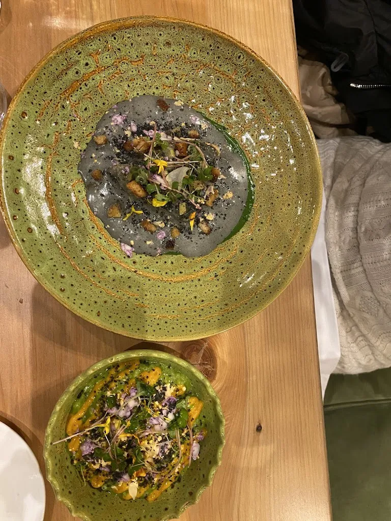 L P_Le Saint Cerf_Besançon_review