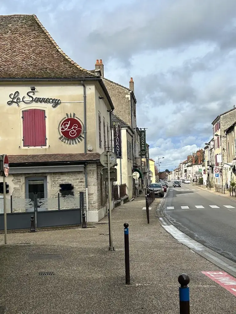 ruch manuel_Le Sennecey_Sennecey-le-Grand_review
