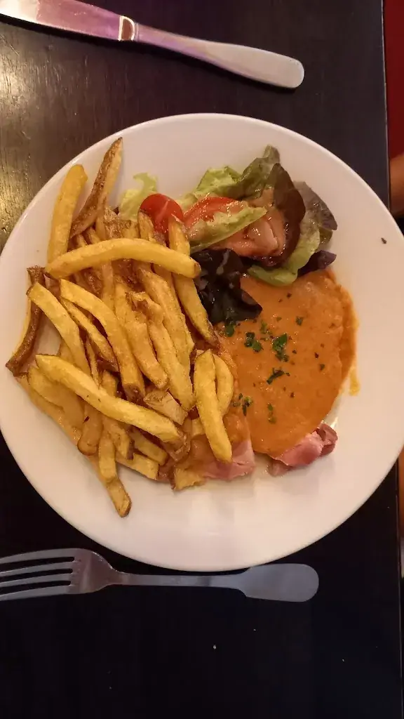 ZED ISDEAD_Bistrot La Basse Cour_Tanlay_review