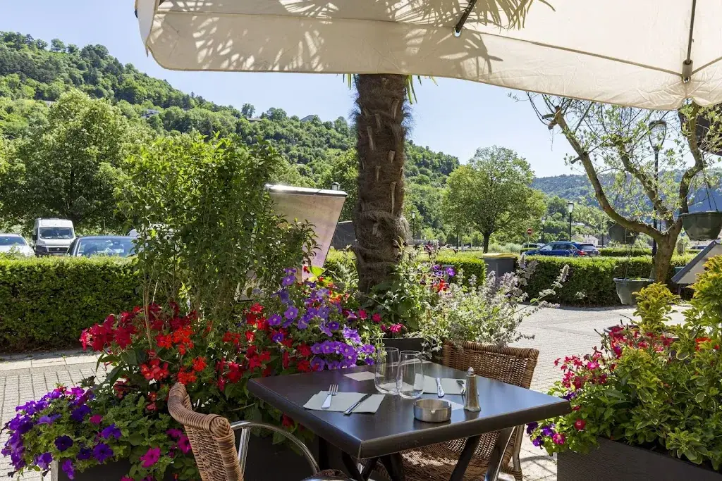 Les Bateliers restaurant in Besançon