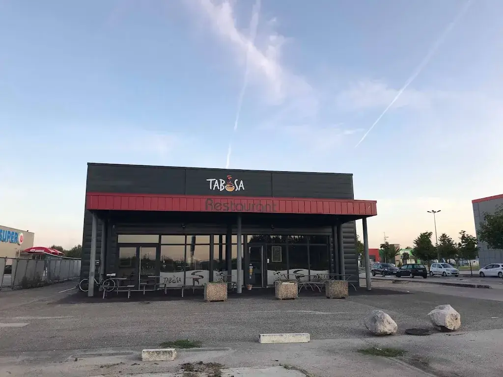 Restaurant Tabosa_Tavaux_slider_image_1