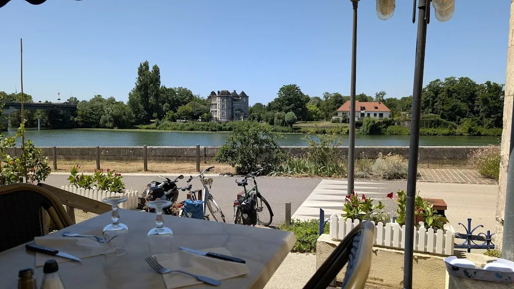 Michael G_Restaurant La Marine_Seurre_review