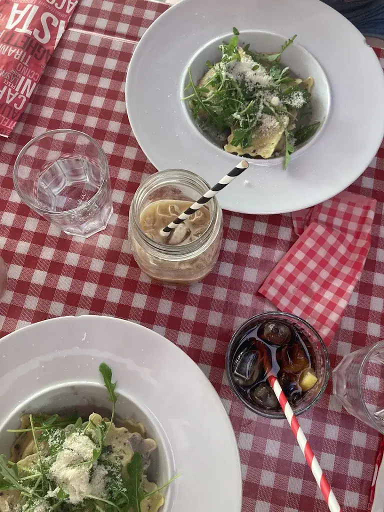 Esther_Restaurant All'Osteria_Saint-Rémy-de-Provence_recensione