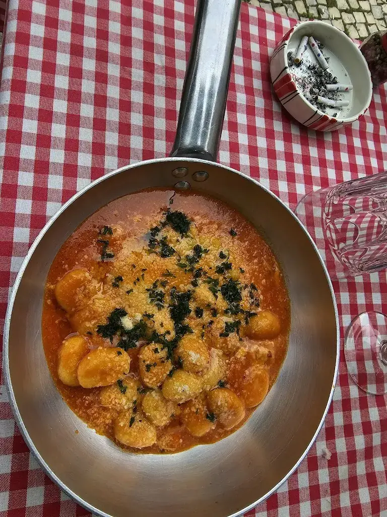 Restaurant All'Osteria_Saint-Rémy-de-Provence_slider_image_2