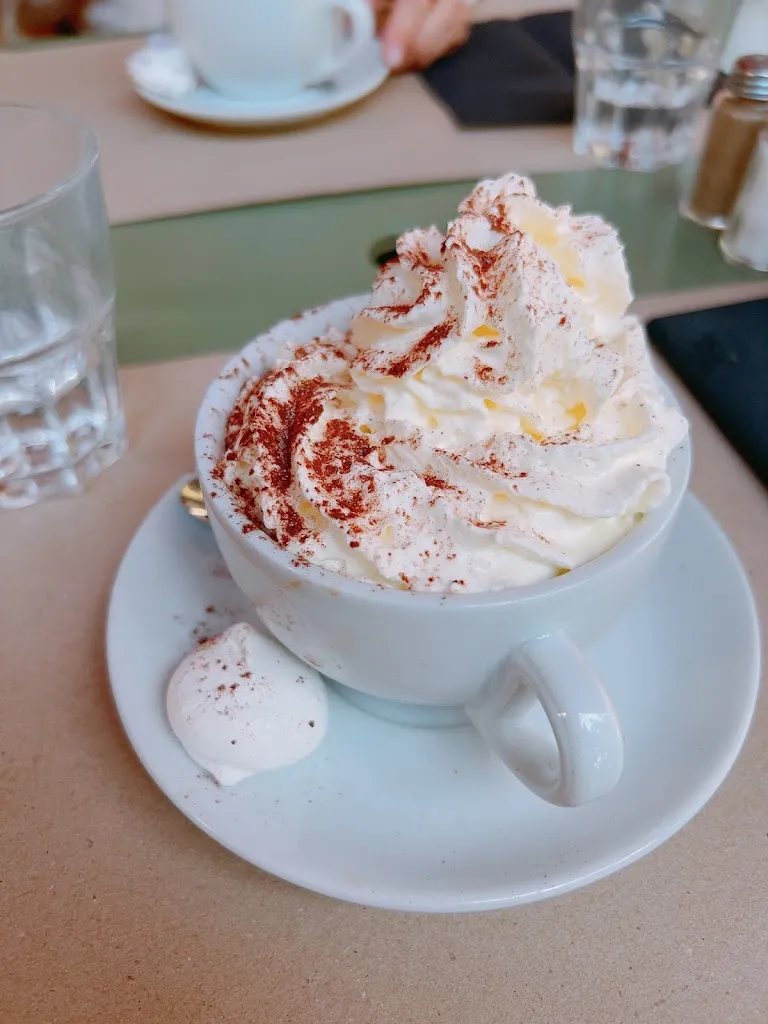 alexandra pop_Chez Mamine_Saint-Rémy-de-Provence_review