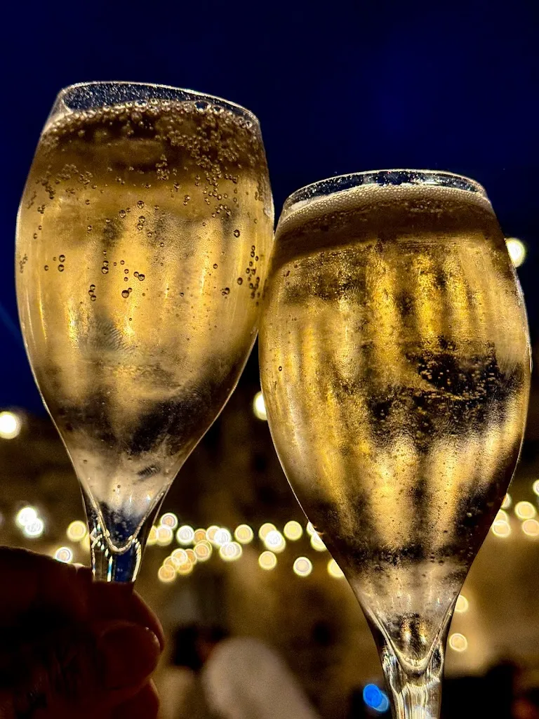 Wero Zel_SONGES_Saint-Rémy-de-Provence_review