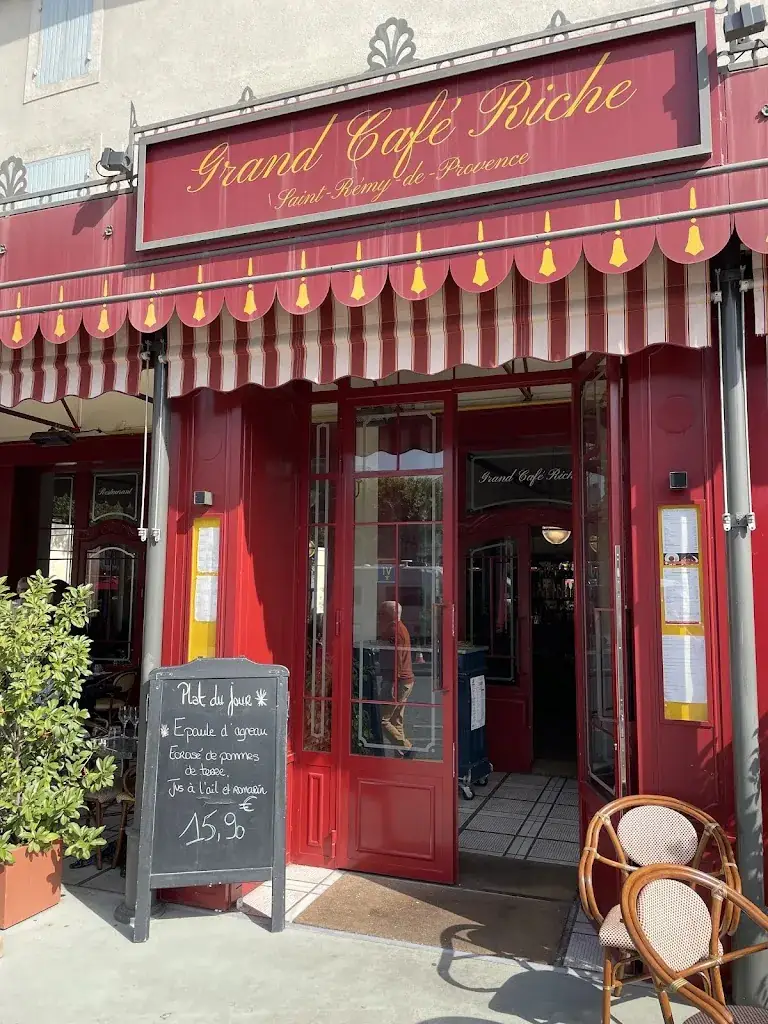 Mitch Stewart_Grand Café Riche_Saint-Rémy-de-Provence_review