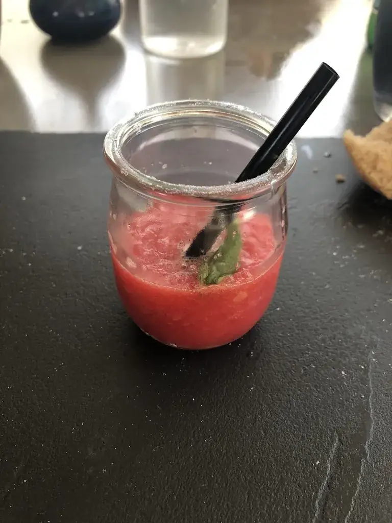 Benedict Mac_O Caprices de Mathias_Saint-Rémy-de-Provence_review