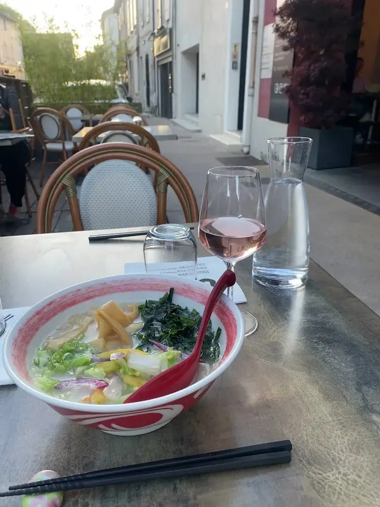 Rebecca Feig_Mécha uma st-remy de Provence_Saint-Rémy-de-Provence_review